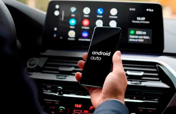 رسميًا : سيتوقف اندرويد أوتو Android Auto عن العمل على شاشات الهواتف الذكية قريباً