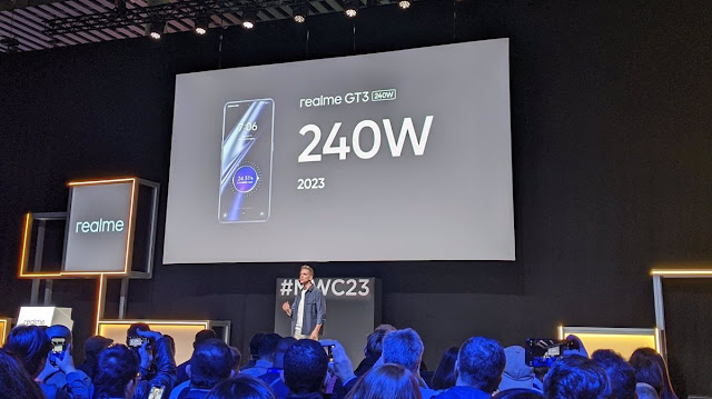 مؤتمر MWC 2023 | الكشف عن هاتف Realme GT3 مع سرعة شحن سريع 240 واط